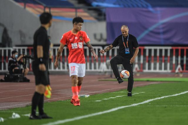希尔德27分库明加23分 勇士拒绝逆转险胜火箭