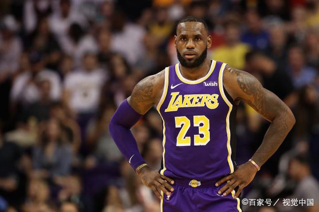 相当炸裂！44岁的小罗就要当爷爷了！